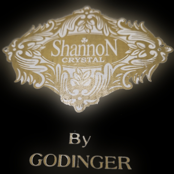 Shannon Crystal Candelabra by Godinger - Picture 16 of 16